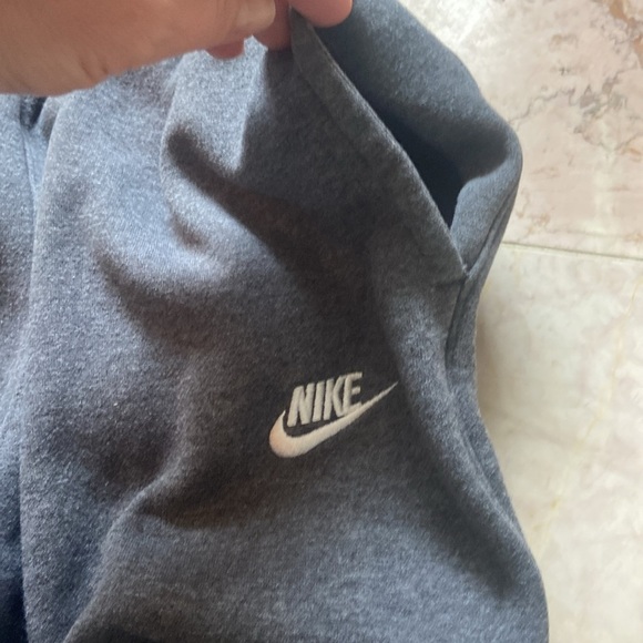 Nike joggers - Picture 3 of 8